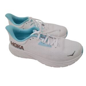 Hoka Arahi 7 White Blue Running Shoes Sneaker Gym Gorp Workout Sz 7.5 B Athletic